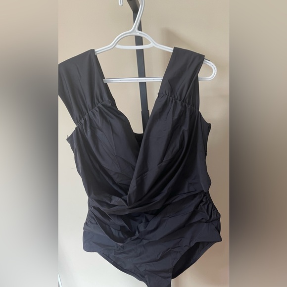 Swimsuits For All Black One Piece - Picture 2 of 4